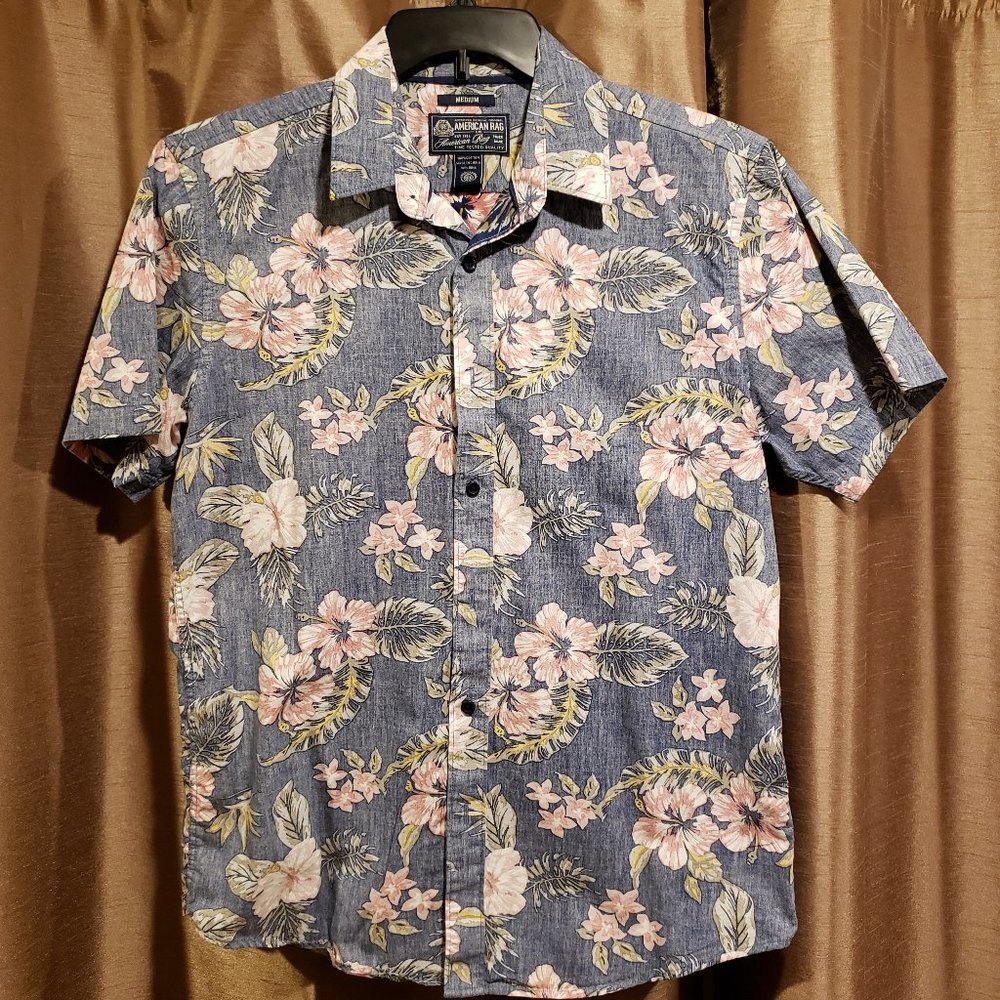American Rag Floral Button Down Shirt Size Medium